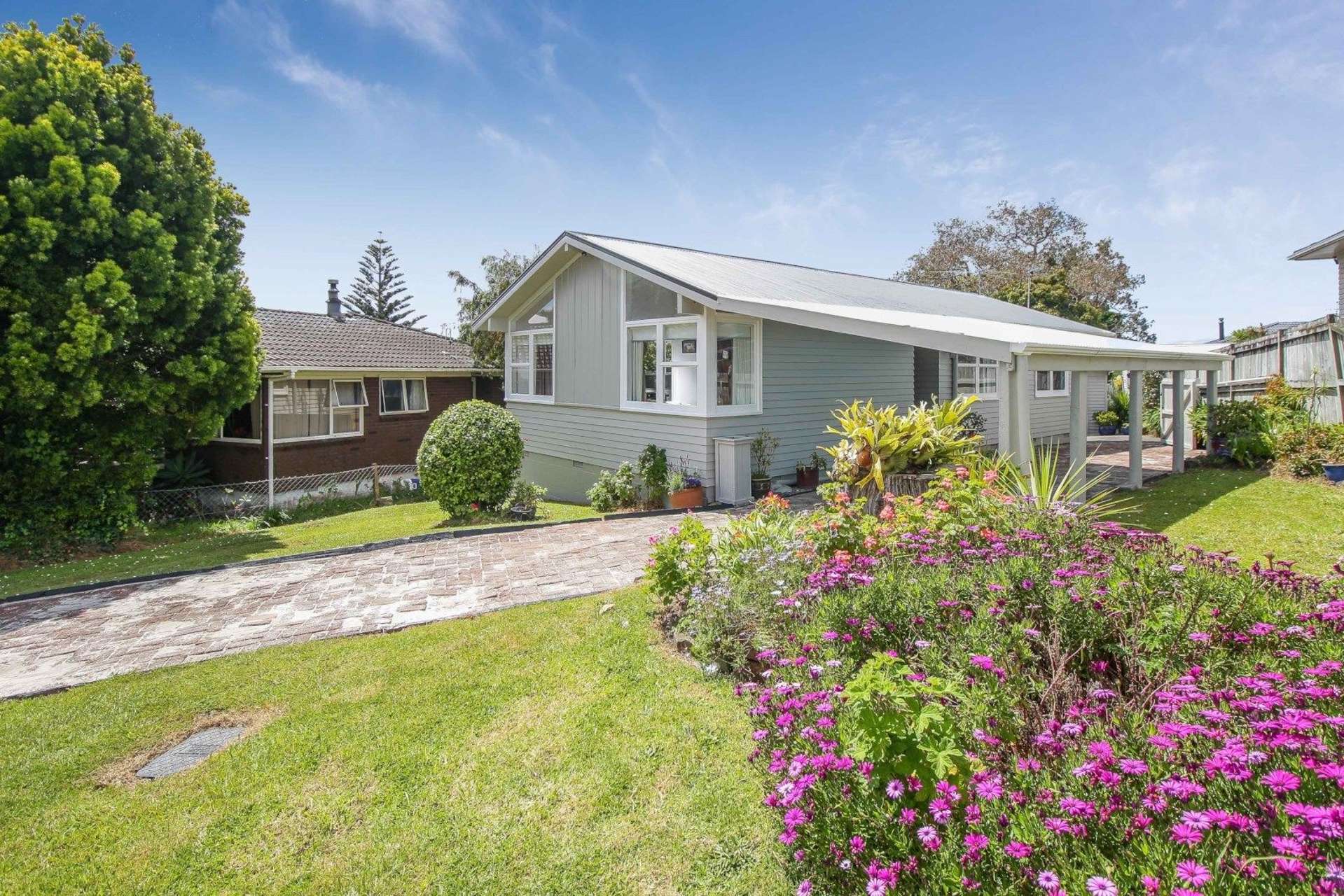 32 Sunvue Road, Glen Eden, Waitakere City